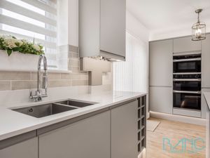 Photo 24- click for photo gallery